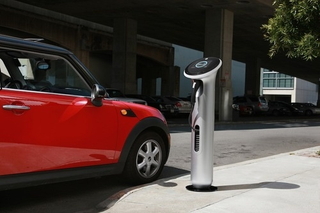 Illustration for article titled GE and Yves Behar Unveil Charge-Stations for Electric Cars